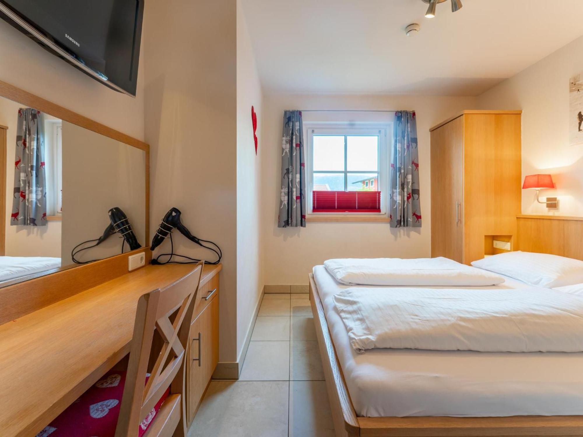 Apartamento Arieke E10 Kaprun Exterior foto